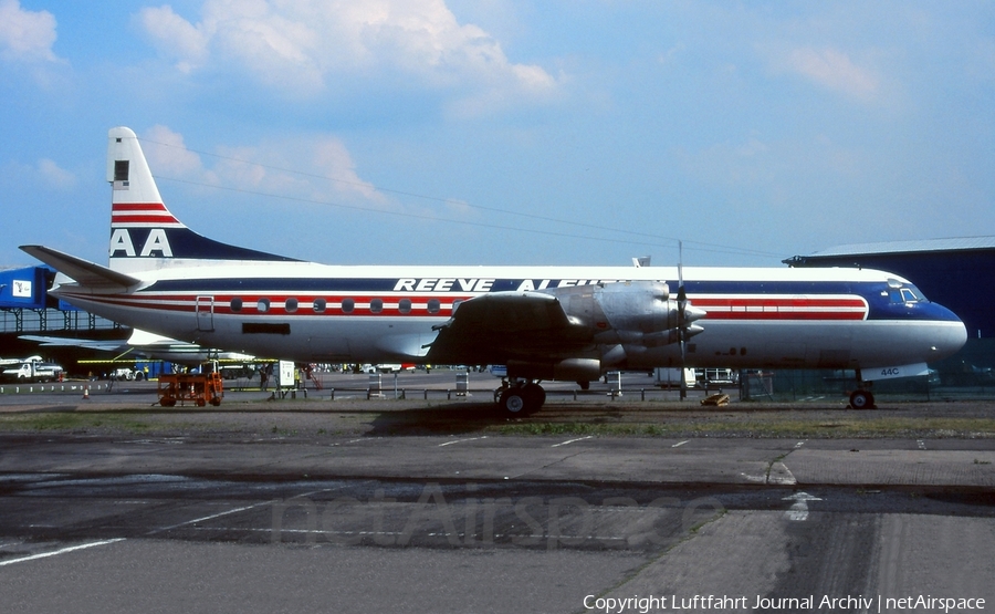 Reeve Aleutian Airways Lockheed L-188A(F) Electra (N9744C) | Photo 412583