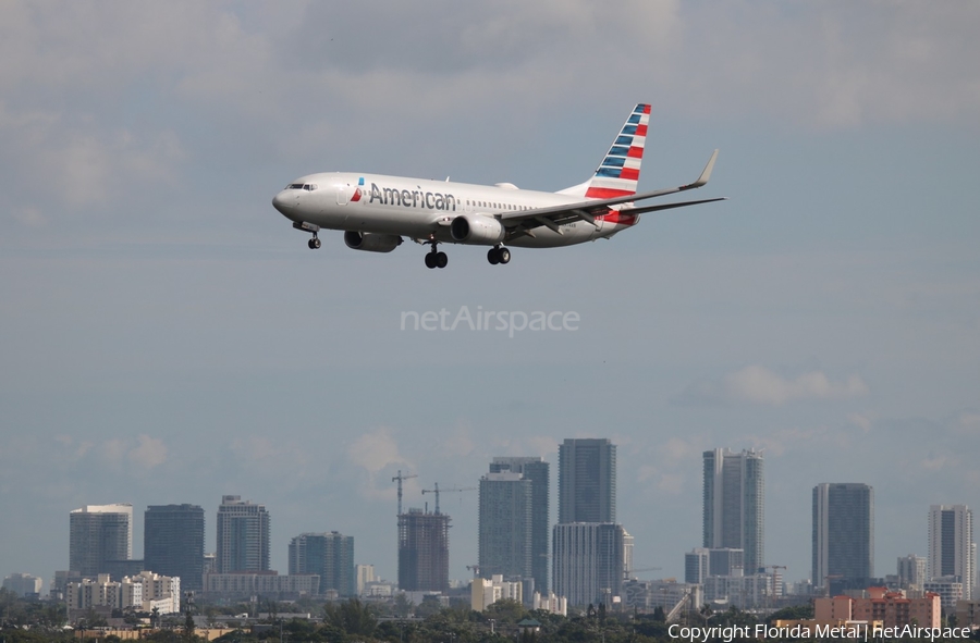 American Airlines Boeing 737-823 (N974AN) | Photo 324623