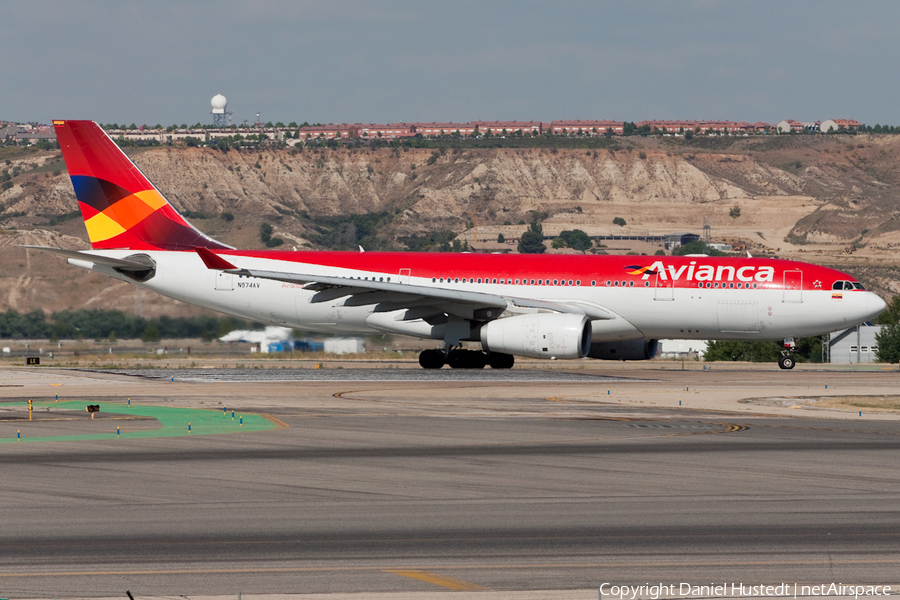 Avianca Airbus A330-243 (N974AV) | Photo 632623
