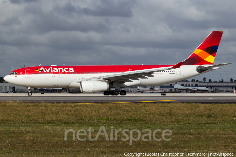 Avianca Airbus A330-243 (N974AV) | Photo 122161