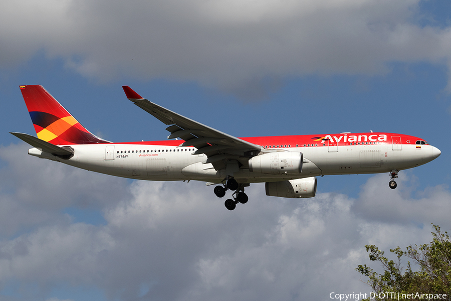 Avianca Airbus A330-243 (N974AV) | Photo 137346