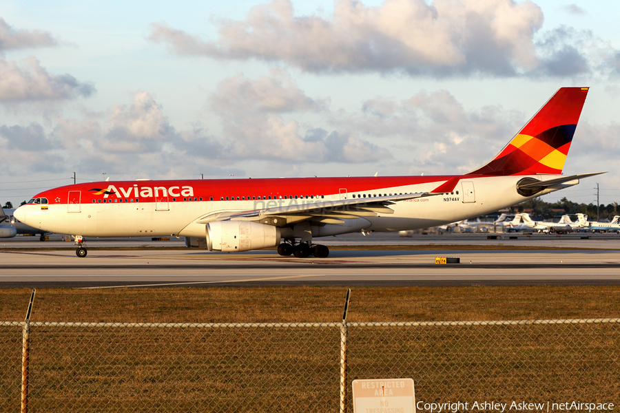 Avianca Airbus A330-243 (N974AV) | Photo 221077