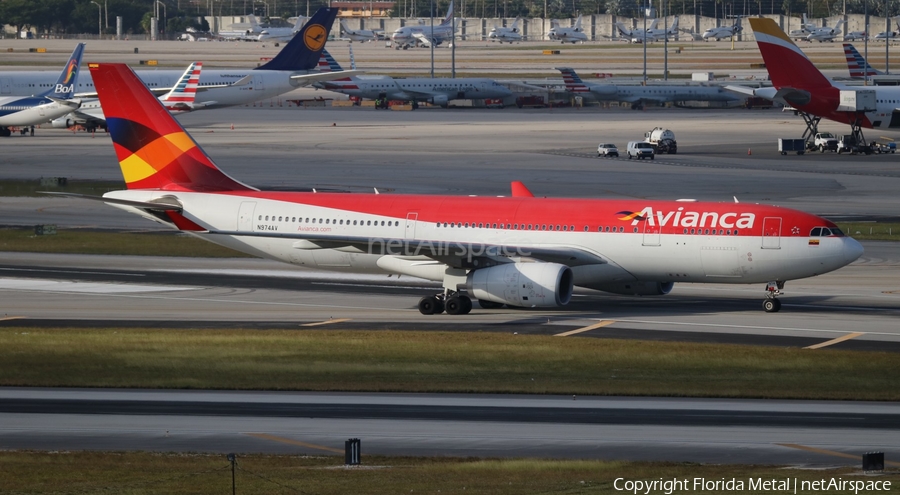 Avianca Airbus A330-243 (N974AV) | Photo 324626