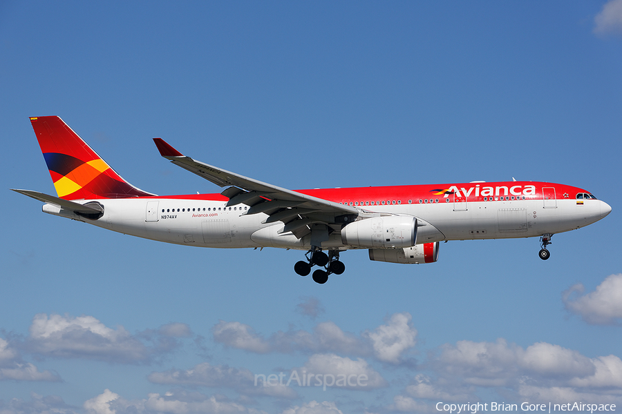 Avianca Airbus A330-243 (N974AV) | Photo 90898