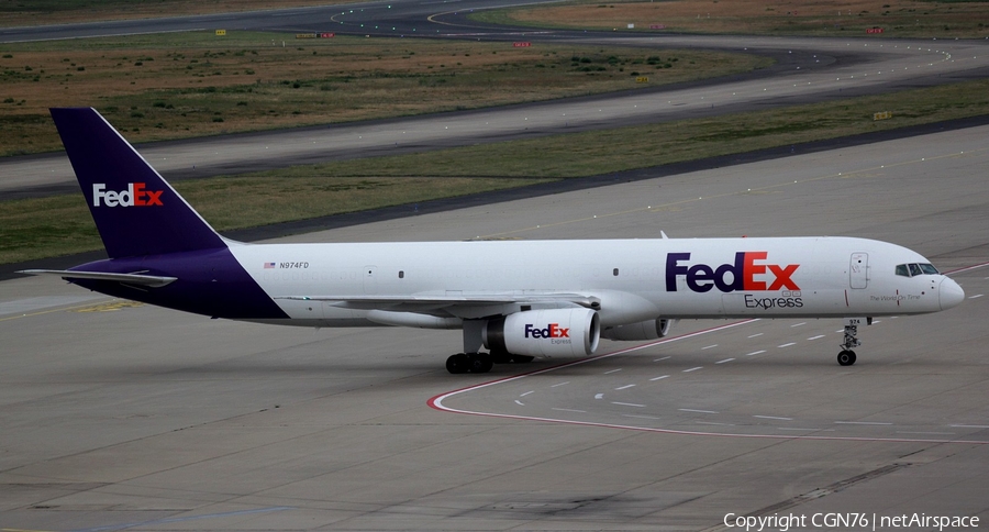 FedEx Boeing 757-2Y0(SF) (N974FD) | Photo 389593