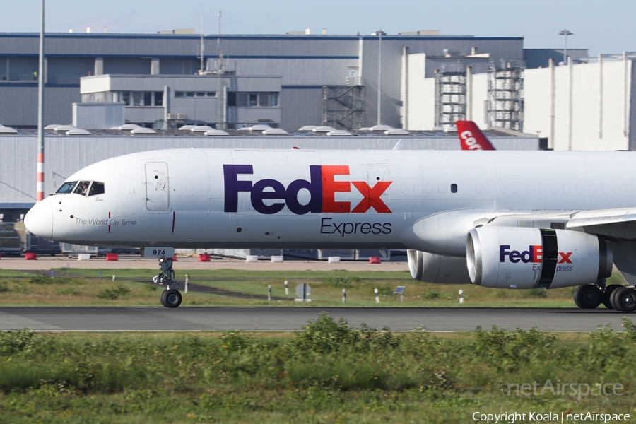 FedEx Boeing 757-2Y0(SF) (N974FD) | Photo 565141