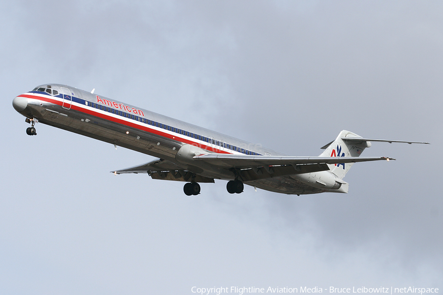 American Airlines McDonnell Douglas MD-83 (N974TW) | Photo 174007