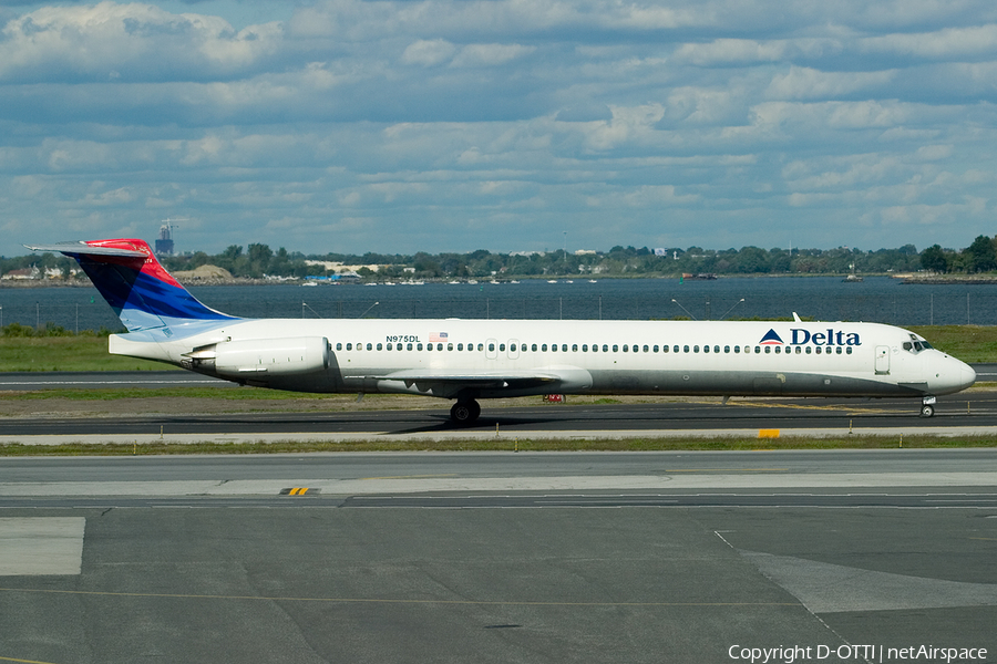 Delta Air Lines McDonnell Douglas MD-88 (N975DL) | Photo 178461