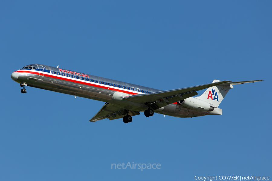 American Airlines McDonnell Douglas MD-83 (N975TW) | Photo 75113
