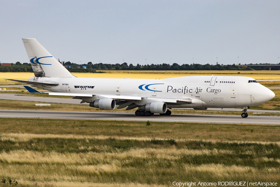 Pacific Air Cargo (Kalitta Air) Boeing 747-4B5(BCF) (N976BA) | Photo 249311