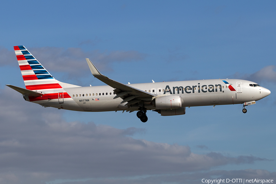 American Airlines Boeing 737-823 (N977NN) | Photo 134414
