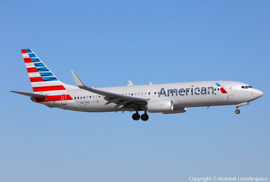 American Airlines Boeing 737-823 (N977NN) | Photo 95849