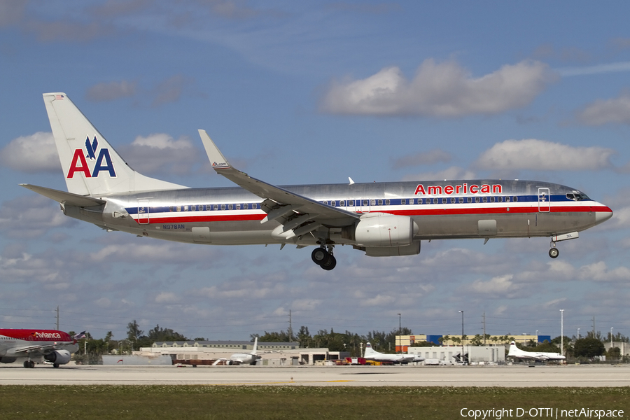 American Airlines Boeing 737-823 (N978AN) | Photo 430759