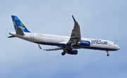 JetBlue Airways Airbus A321-231 (N978JB) at  Seattle/Tacoma - International, United States