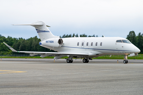 (Private) Bombardier BD-100-1A10 Challenger 350 (N978SH) at  Anchorage - Ted Stevens International, United States