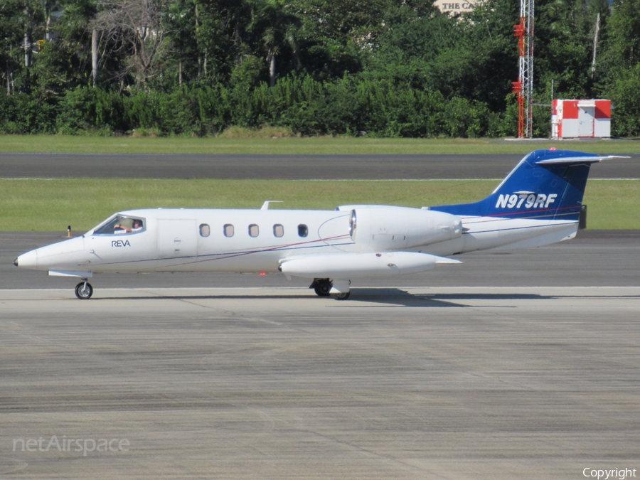 REVA Air Ambulance Learjet 35A (N979RF) | Photo 287599