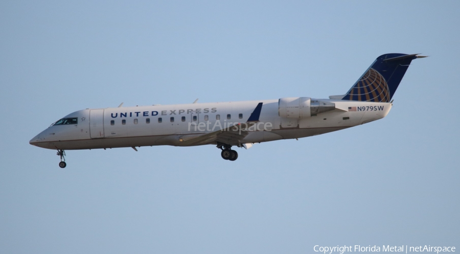 United Express (SkyWest Airlines) Bombardier CRJ-200LR (N979SW) | Photo 324668