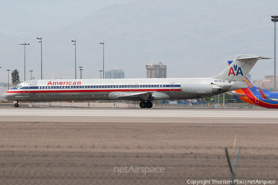 American Airlines McDonnell Douglas MD-83 (N979TW) | Photo 90295
