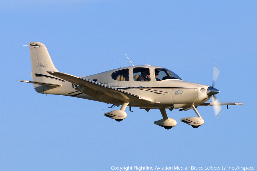 (Private) Cirrus SR22 (N97LT) | Photo 158085