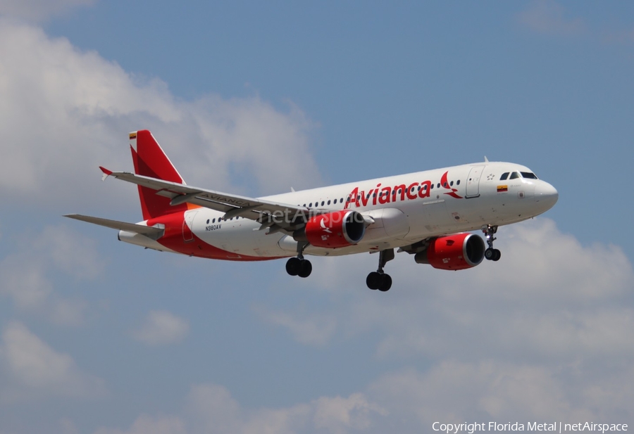 Avianca Airbus A320-214 (N980AV) | Photo 675679