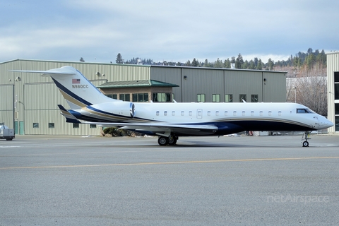 (Private) Bombardier BD-700-1A10 Global Express XRS (N980CC) at  Kelowna - International, Canada