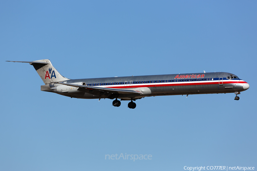 American Airlines McDonnell Douglas MD-83 (N980TW) | Photo 289749