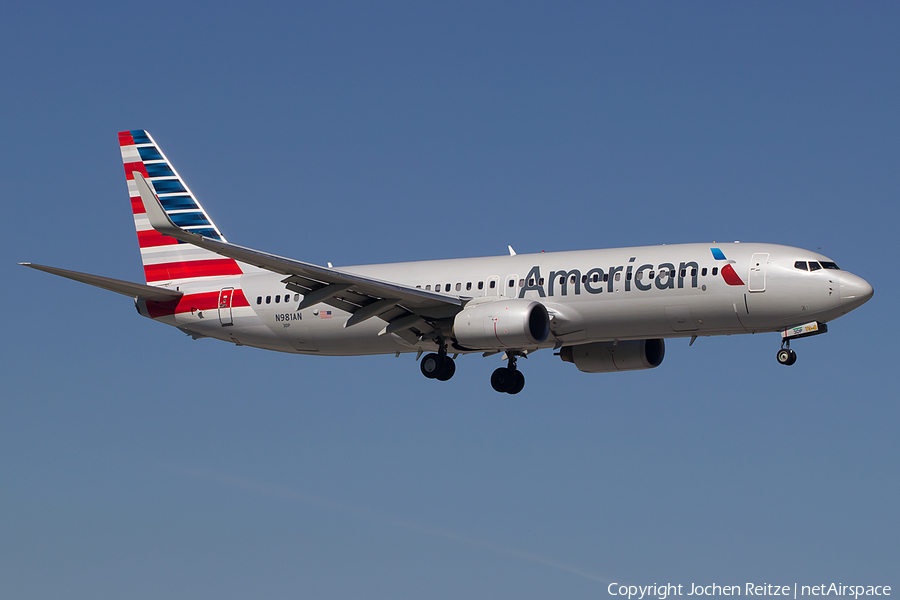 American Airlines Boeing 737-823 (N981AN) | Photo 105408