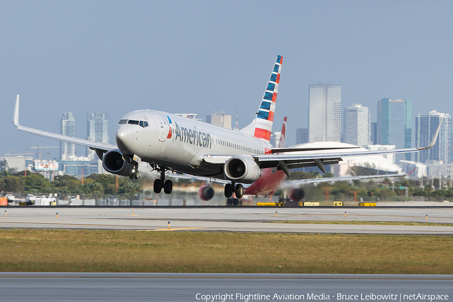 American Airlines Boeing 737-823 (N981AN) | Photo 153401