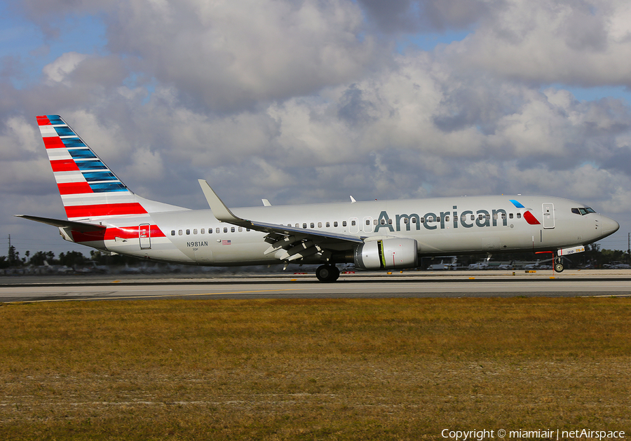 American Airlines Boeing 737-823 (N981AN) | Photo 219501