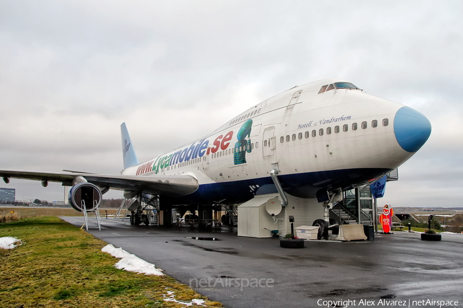 Jumbo Hostel Boeing 747-212B (N981JM) | Photo 402809