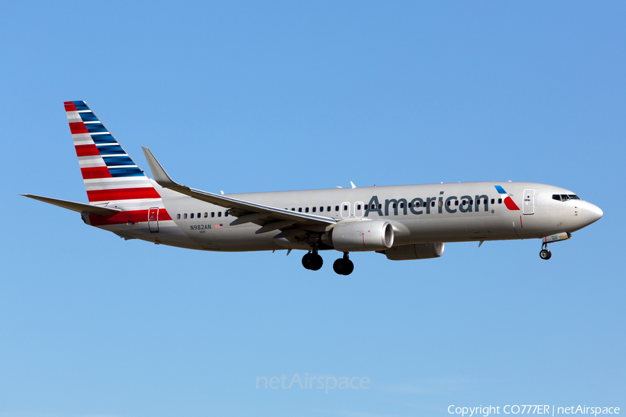 American Airlines Boeing 737-823 (N982AN) | Photo 35280