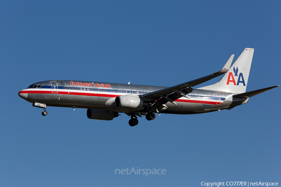 American Airlines Boeing 737-823 (N982AN) | Photo 18559