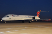 Delta Air Lines Boeing 717-2BD (N982AT) at  Dallas/Ft. Worth - International, United States