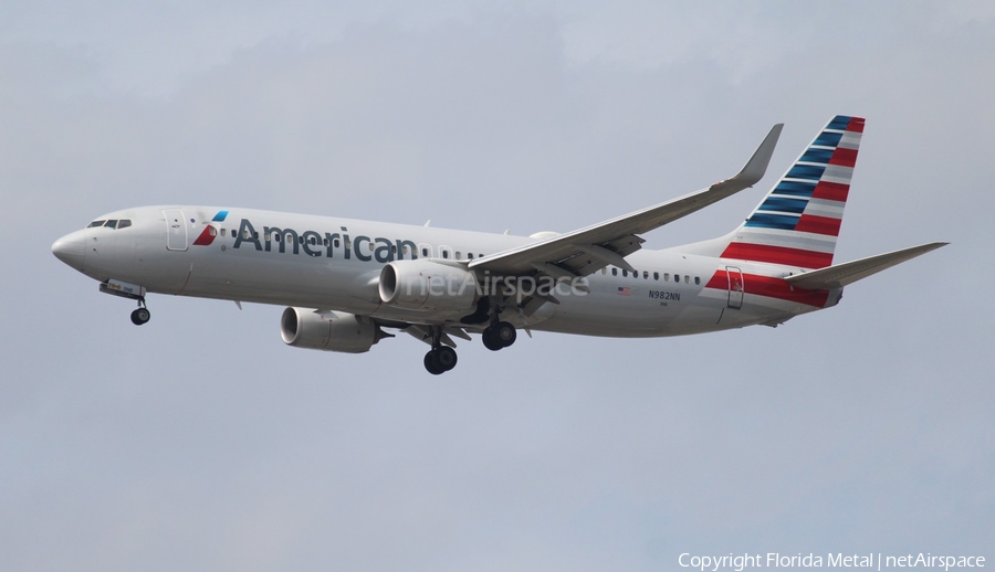 American Airlines Boeing 737-823 (N982NN) | Photo 351629
