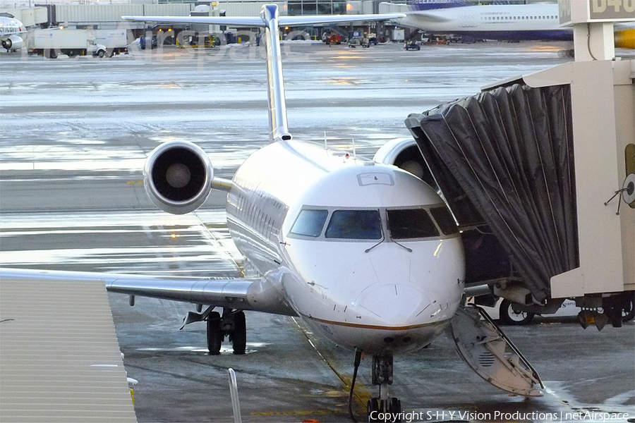 United Express (SkyWest Airlines) Bombardier CRJ-200LR (N982SW) | Photo 69699