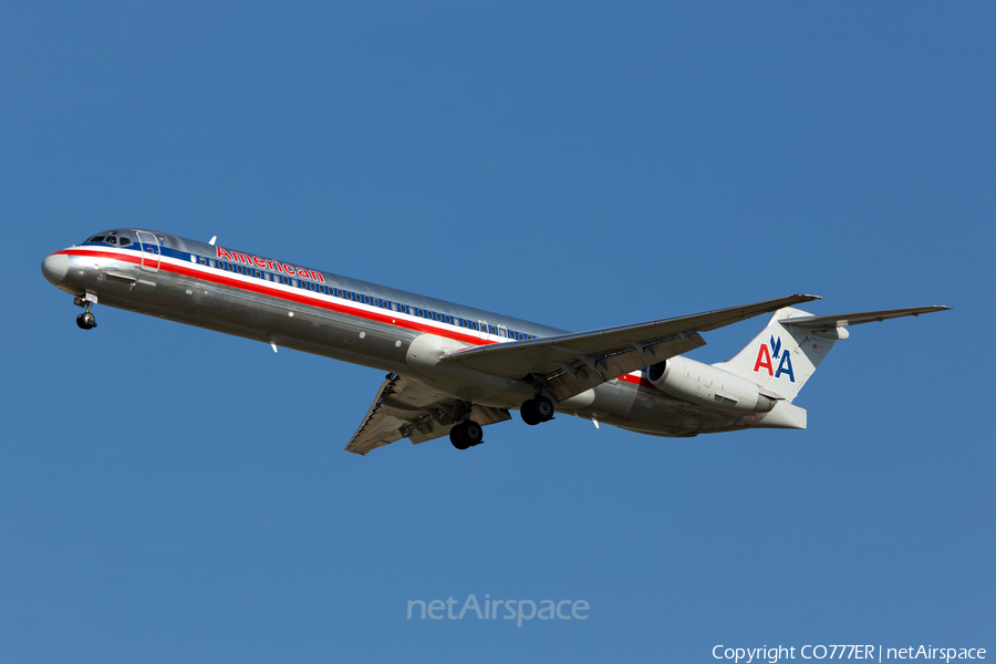 American Airlines McDonnell Douglas MD-83 (N982TW) | Photo 30139