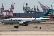 American Airlines Boeing 737-823 (N983AN) at  Newark - Liberty International, United States