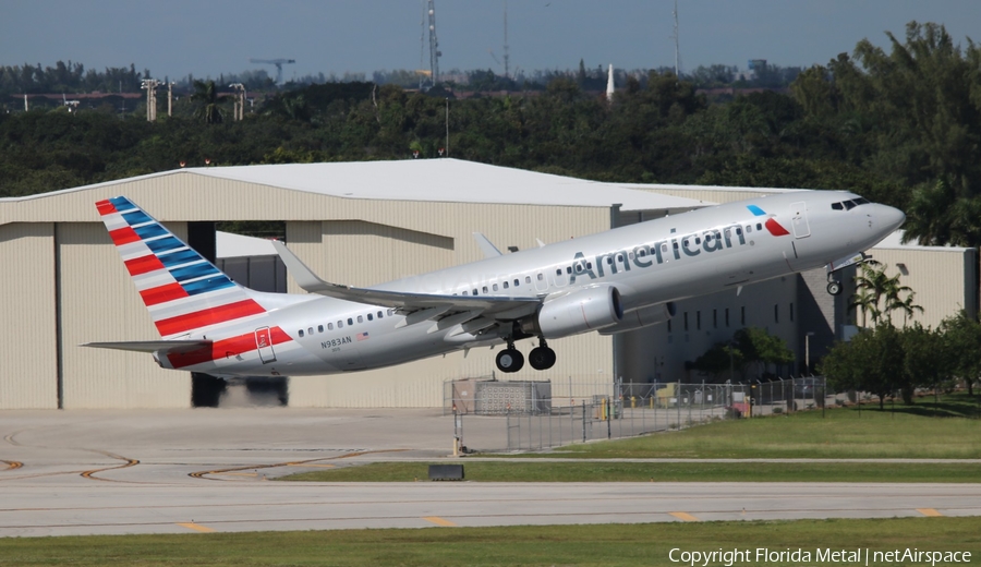 American Airlines Boeing 737-823 (N983AN) | Photo 325029