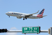 American Airlines Boeing 737-823 (N983AN) at  Miami - International, United States