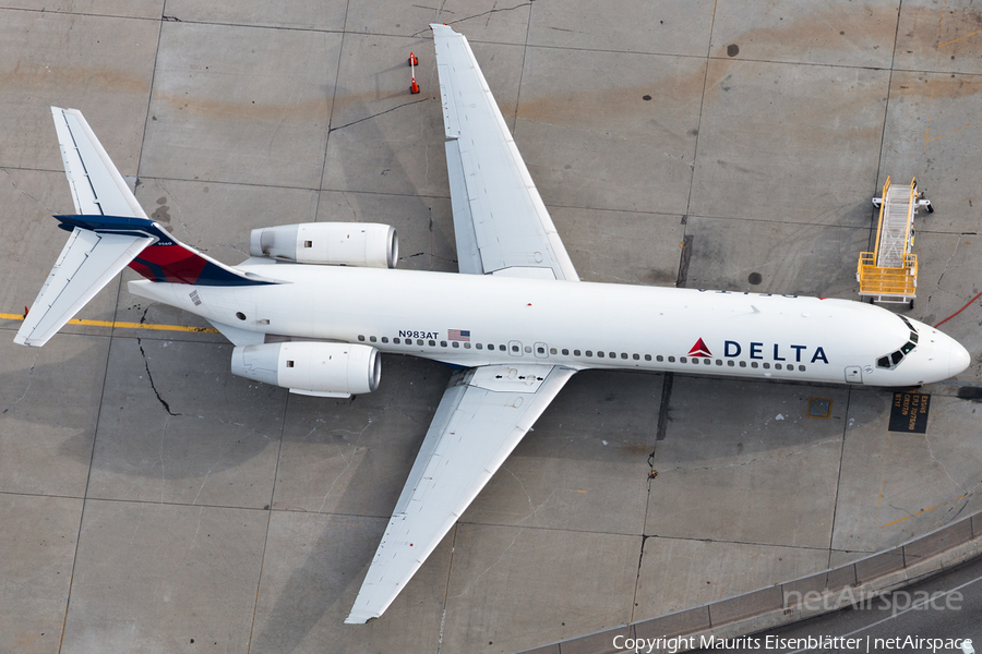 Delta Air Lines Boeing 717-2BD (N983AT) | Photo 152648