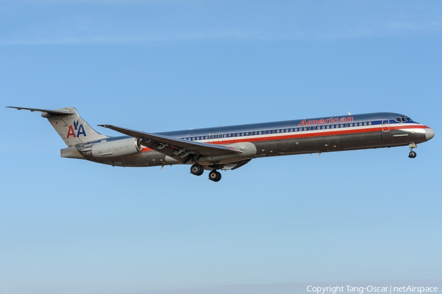 American Airlines McDonnell Douglas MD-83 (N983TW) | Photo 287018