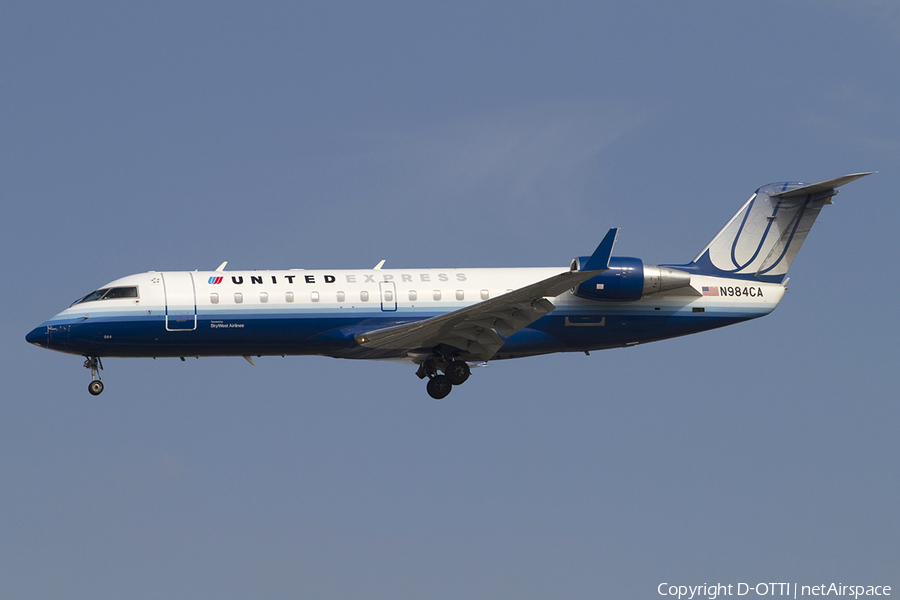 United Express (SkyWest Airlines) Bombardier CRJ-200ER (N984CA) | Photo 336161