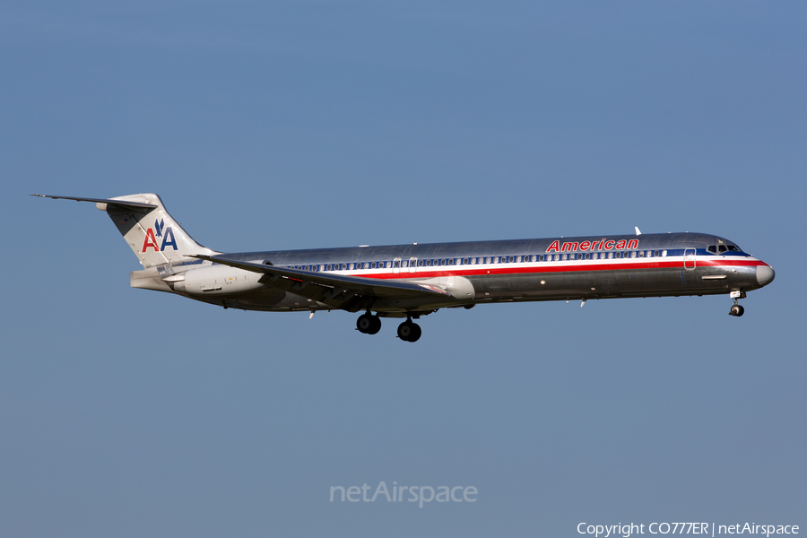 American Airlines McDonnell Douglas MD-83 (N984TW) | Photo 104552