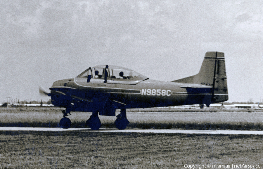 (Private) North American T-28A Trojan (N9858C) | Photo 42344