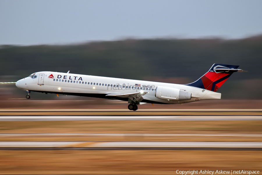 Delta Air Lines Boeing 717-231 (N985AT) | Photo 136166