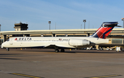 Delta Air Lines Boeing 717-231 (N985AT) at  Dallas/Ft. Worth - International, United States