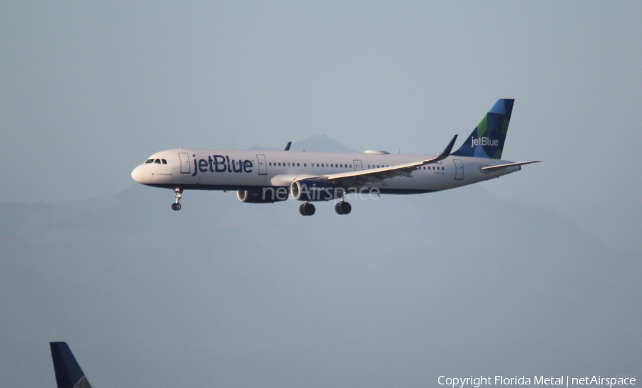 JetBlue Airways Airbus A321-231 (N985JT) | Photo 325108