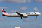 American Airlines Airbus A321-231 (N986AN) at  Miami - International, United States