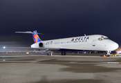Delta Air Lines Boeing 717-231 (N986AT) at  Dallas/Ft. Worth - International, United States