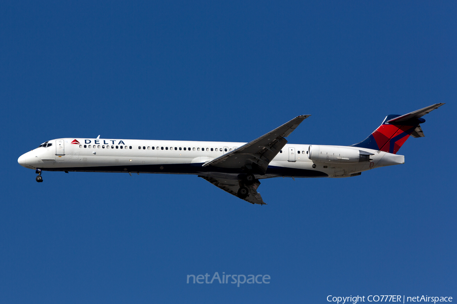 Delta Air Lines McDonnell Douglas MD-88 (N986DL) | Photo 150995